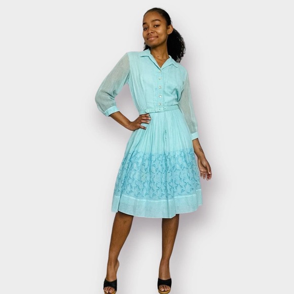 60s Tiffany‎ Blue Eyelet Lace Dress - Picture 2 of 6